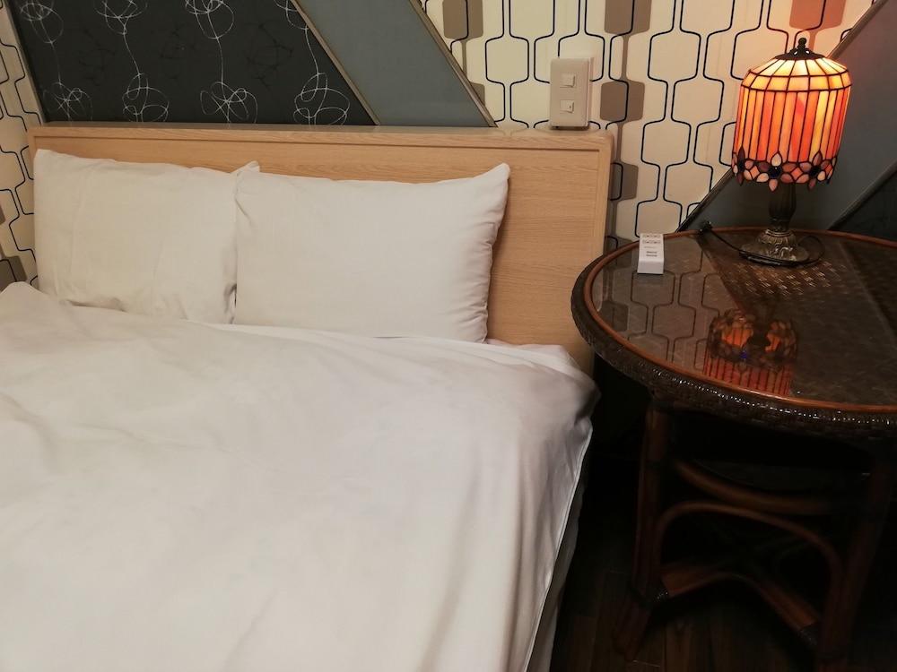Family & Bakpak Tokyo Hostel Экстерьер фото