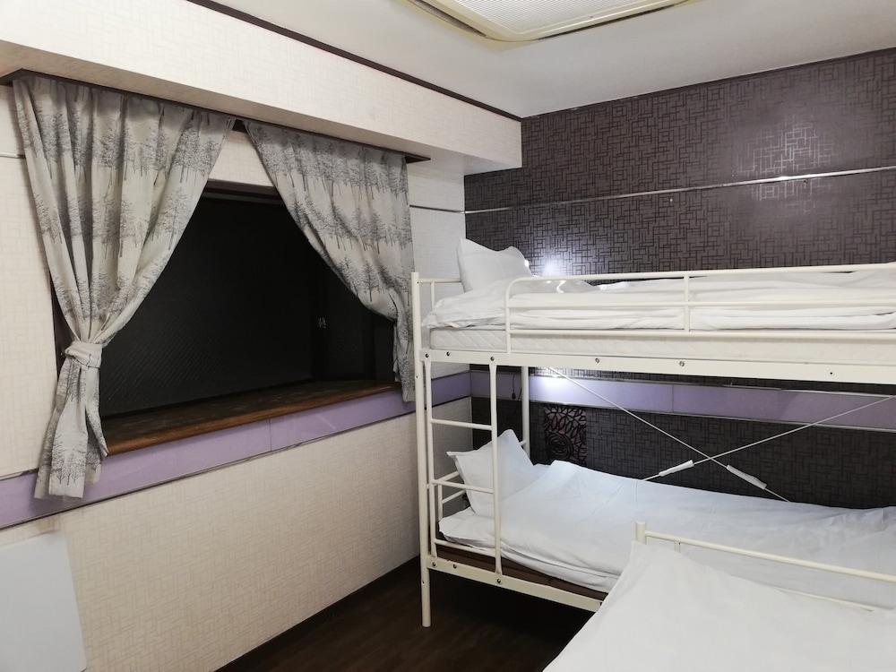 Family & Bakpak Tokyo Hostel Экстерьер фото