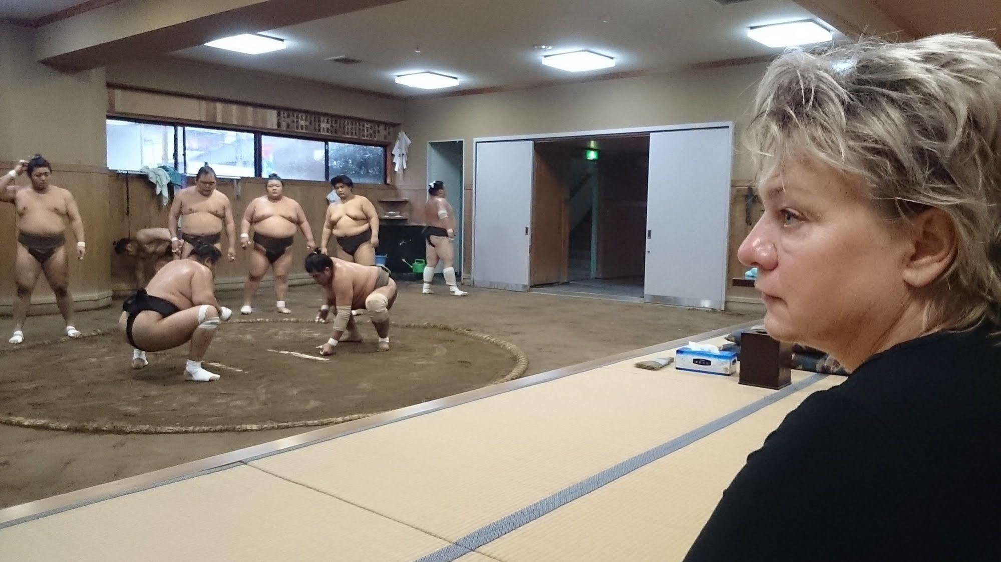 Family & Bakpak Tokyo Hostel Экстерьер фото