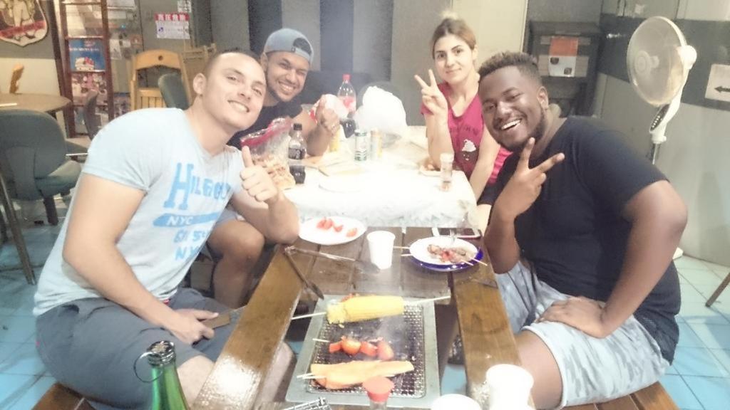 Family & Bakpak Tokyo Hostel Экстерьер фото