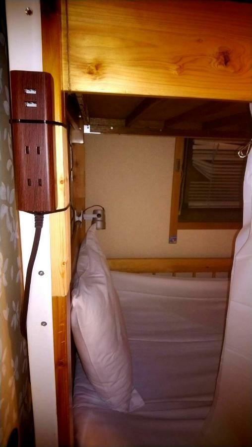 Family & Bakpak Tokyo Hostel Экстерьер фото